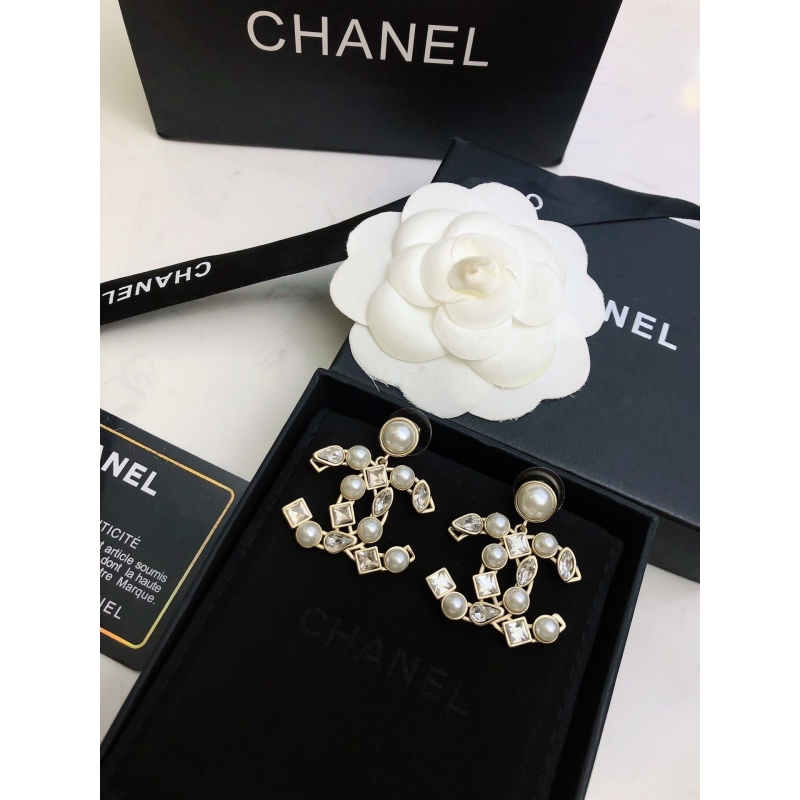 Ch**el earrings